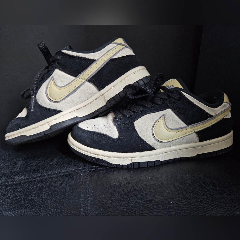 Nike Dunk Low LX